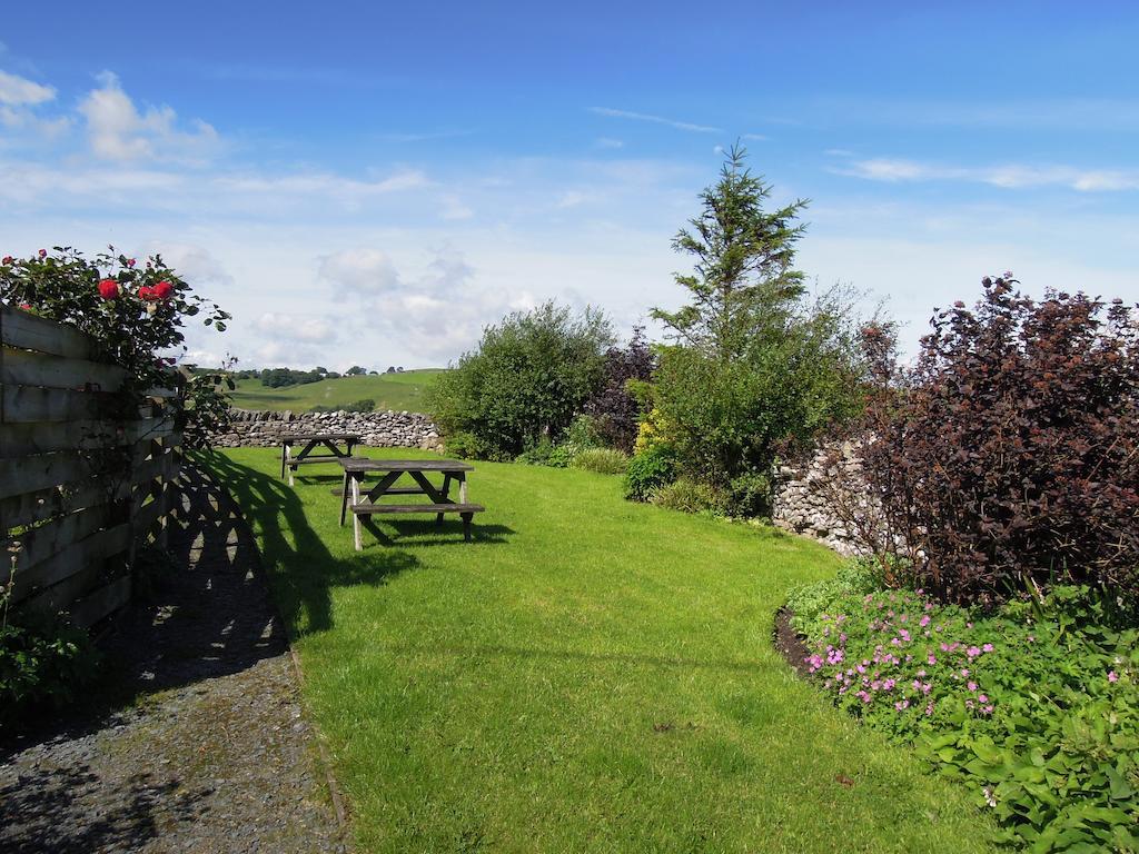 The Black Bull At Nateby Kirkby Stephen Exterior photo
